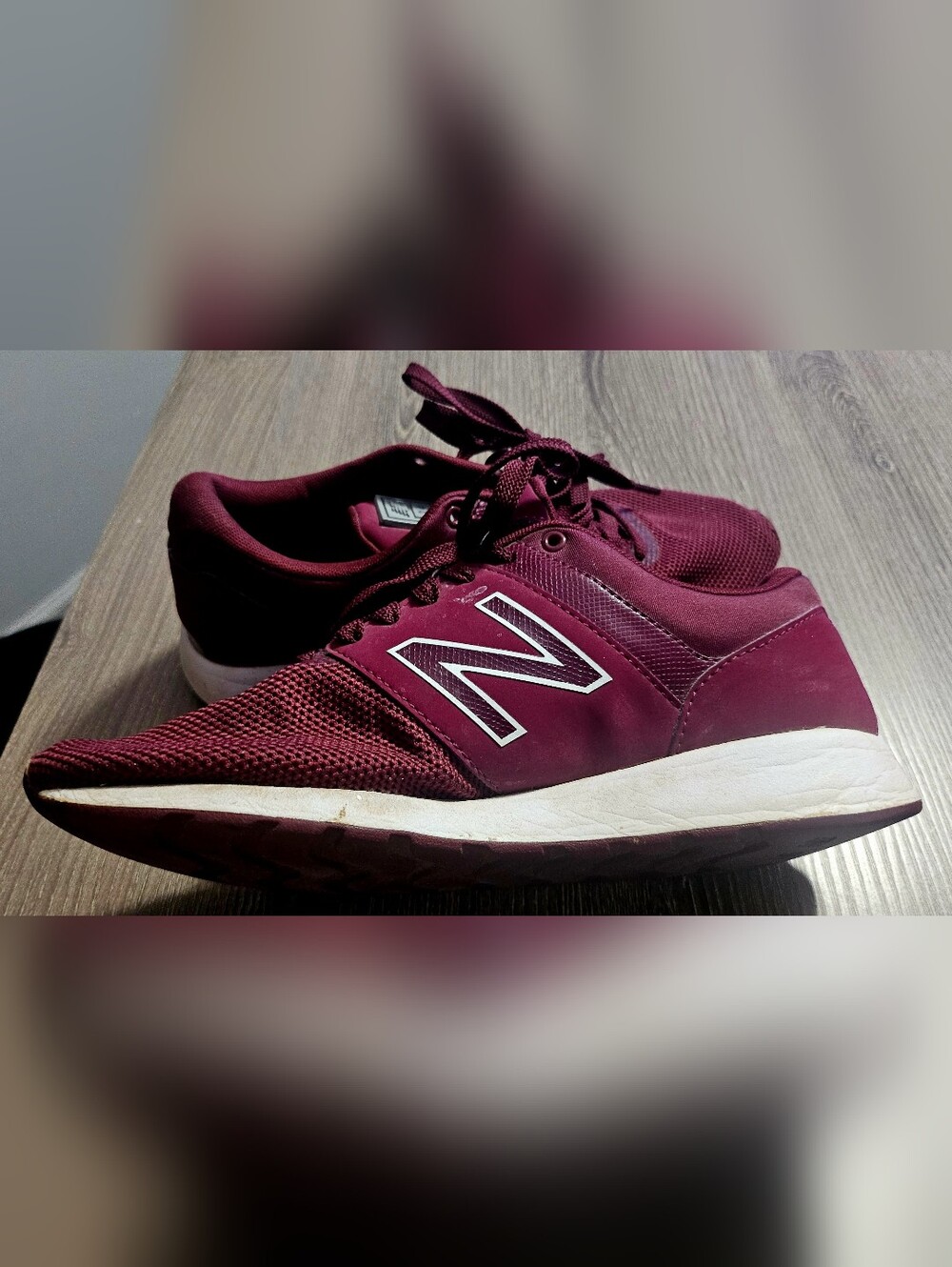 Womens New Balance 24V1 Burgundy/White Size 8.5B Sneakers